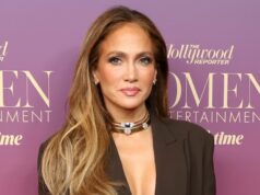 Jennifer Lopez brinca sobre casamentos anteriores na primeira noite da residência em Las Vegas Jennifer Lopez brinca sobre casamentos anteriores na primeira noite da residência em Las Vegas