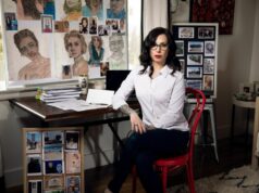 Jillian Lauren provoca novo livro após tiroteio em policial na Califórnia, separação do baixista do Weezer Jillian Lauren provoca novo livro após tiroteio em policial na Califórnia, separação do baixista do Weezer