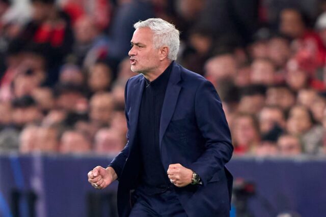 José Mourinho fez Scott McTominay retribuir pelo momento do Man José Mourinho dando instruções a Scott McTominay