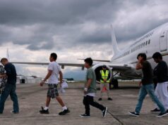 Juiz repreende funcionários de Trump por erro de deportação: ‘ilegalidade flagrante’ Juiz repreende funcionários de Trump por erro de deportação: 'ilegalidade flagrante'