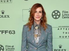 Julia Roberts se entusiasma com crianças ‘surpreendentes’ e vê-las crescer GettyImages-2240464703 Julia Roberts se entusiasma com crianças 'surpreendentes' e vê-las crescer