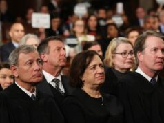 Kagan alerta sobre ‘violação’ constitucional na decisão da Suprema Corte sobre o mapa do Texas Kagan alerta sobre 'violação' constitucional na decisão da Suprema Corte sobre o mapa do Texas