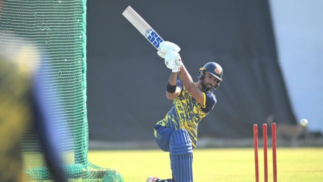 Karnataka completa a segunda maior perseguição no críquete da Lista A contra Jharkhand
