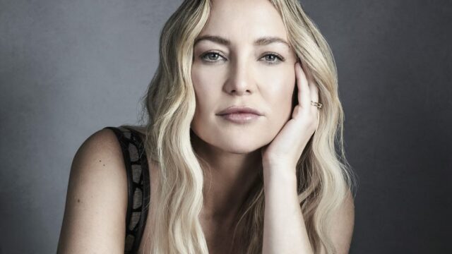Kate Hudson receberá o prêmio Spotlight do Costume Designers Guild (EXCLUSIVO)
