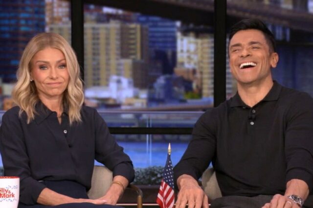Kelly Ripa deixa 'viver' seu recém-adotado “lema de vida” fora Kelly Ripa deixa 'viver' seu recém-adotado “lema de vida” fora das câmeras: “Se eu não estiver na frente das câmeras, sem sutiã, sem maquiagem”
