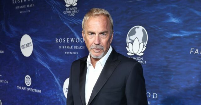 Kevin Costner discute a fé cristã devota, narração do 'Nascimento EUA-ENTRETENIMENTO-FILME-TELEVISÃO-GLOBO DE OURO-CHEGADA, Kevin Costner