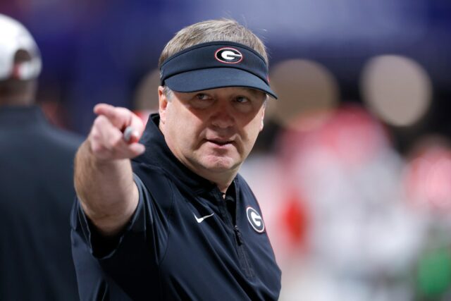 Kirby Smart da Geórgia ganha grande bônus com vitória sobre College football head coach Kirby Smart of the Georgia Bulldogs