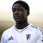 Kobbie Mainoo jogando pelo Manchester United