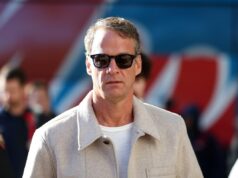 Lane Kiffin oferece apoio a Jon Sumrall após notícias trágicas antes do CFP LSU head coach Lane Kiffin.