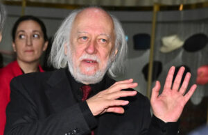 Laureados com o Nobel chegam para uma semana de eventos e premiações em Estocolmo e Oslo Yahoo news home