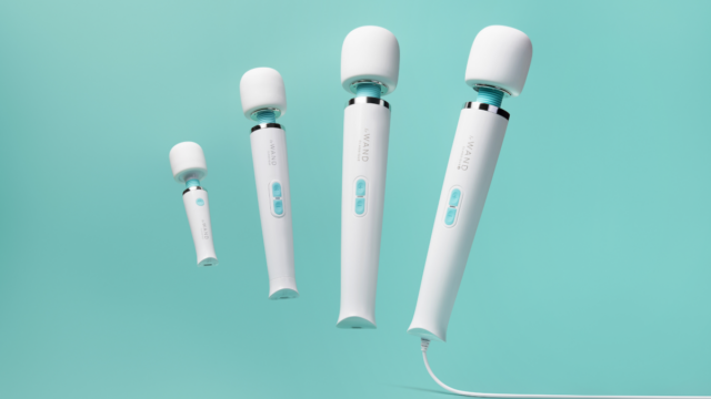 Le Wand acaba de lançar quatro novas vibrações, e cada Le Wand acaba de lançar quatro novas vibrações, e cada uma vem com um brinde