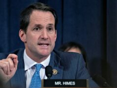 Legisladores dos EUA pedem divulgação de vídeo de ataque duplo de barco no Caribe Legisladores dos EUA pedem divulgação de vídeo de ataque duplo de barco no Caribe