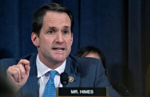 Legisladores dos EUA pedem divulgação de vídeo de ataque duplo de barco no Caribe Legisladores dos EUA pedem divulgação de vídeo de ataque duplo de barco no Caribe