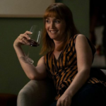 Leighton Meester, estrela de 'I Love LA', explica a vida doméstica 'desequilibrada' de sua personagem no episódio 5