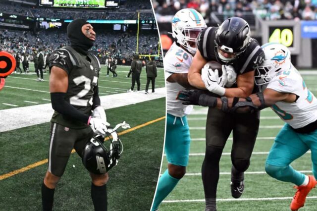 Lesões que impedem os novatos do Jets de conseguir repetições O cornerback dos Jets, Azareye'H Thomas (23), sai de campo depois que o Miami Dolphins derrotou o Jets por 34 a 10 em East Rutherford, NJ.