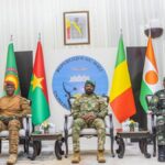 Líder de Burkina Faso promete repressão da aliança AES a grupos armados no Sahel