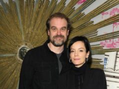 Lily Allen revela se duas filhas mantêm contato com seu ex David Harbor Lily Allen e David Harbour