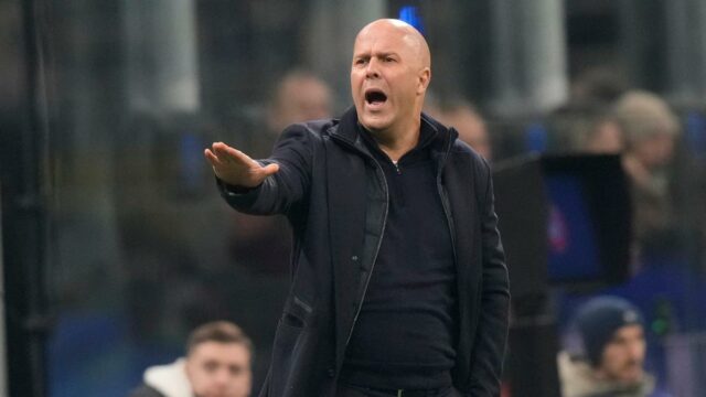 Liverpool x Brighton Placar AO VIVO, Premier League 2025-26: Salah Liverpool x Brighton Placar AO VIVO, Premier League 2025-26: Salah saiu no banco; Ekitike larga à frente de Isak