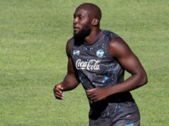 Lukaku retorna aos treinos do time do Napoli após longa ausência por lesão Lukaku retorna aos treinos do time do Napoli após longa ausência por lesão