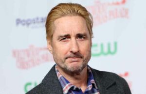 Luke Wilson estreia transformação chocante de cabelo loiro em Los Angeles Apresenta um guia para cada spinoff e sequência legalmente loira