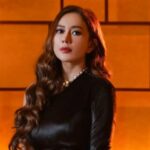 MAIS POPULAR: Postagem de Aura Kasih destacada, Cronologia de Yuni Shara acusada de ser caso de Irwan Mussry