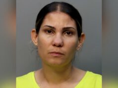 Mãe da Flórida é presa por espancar filho com vassoura e garfo em tarefas desleixadas: policiais Foto de Maria Carla Rodriguez.