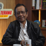 Mahfud MD responde ao chanceler da UGM que apareceu novamente depois que o campus de IA ficou lotado por causa do diploma de Jokowi