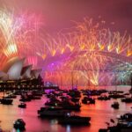 Sydney NYE 2024. ALTA RES. Os fogos de artifício da meia-noite da véspera de Ano Novo no porto de Sydney, vistos da cadeira da Sra. Macquaries. 31 de dezembro de 2024. Foto: Wolter Peeters, The Sydney Morning Herald.
