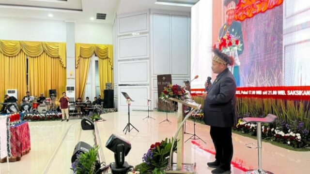 Mais de 2 mil migrantes papuas participam das celebrações de Natal em Jacarta
