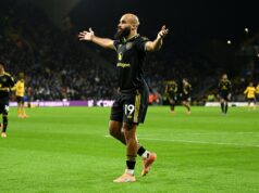 Mais gols no PL do que Bryan Mbeumo, o Man Utd poderia ter contratado o reserva de Benjamin Sesko gratuitamente no verão Bryan Mbeumo comemora gol do Manchester United x Liverpool.