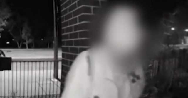 Mais relatos de homem seguindo várias mulheres para casa em Adelaide
