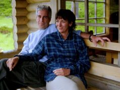 Mais um milhão de documentos de Epstein aparecem repentinamente, gerando acusações de “encobrimento” O líder da minoria no Senado, Chuck Schumer, acusou a administração Trump de encobrir o “despejo de notícias da véspera de Natal” de mais um milhão de arquivos de Epstein.