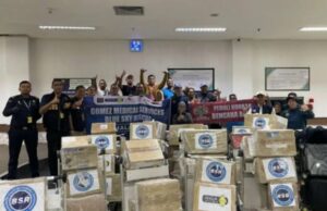 Malásia envia ajuda para Aceh: 2 milhões de peças de medicamentos e equipamentos de saúde pesando 2 toneladas Malásia envia ajuda para Aceh: 2 milhões de peças de medicamentos e equipamentos de saúde pesando 2 toneladas