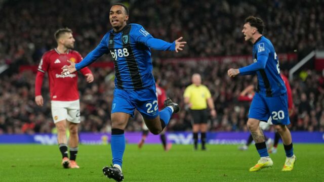 Man United x Bournemouth – o gol tardio de Kroupi Man United x Bournemouth – o gol tardio de Kroupi salva um ponto para o Cherries no clássico da Premier League