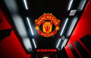 Kieran Maguire explica como o Man Utd pode aumentar o pagamento da Uefa terminando em 3º em vez de 5º Manchester United x Newcastle