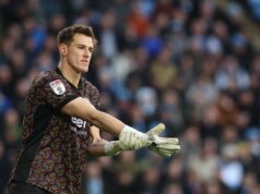 Man Utd e Bristol City tomam decisão sobre Radek Vitek com goleiro afastado até fevereiro Radek Vitek jogando pelo Bristol City