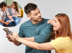 Marido criticado por se recusar a dividir o salário com a esposa: ‘Tentando controlar você financeiramente’ Casal discutindo sobre finanças domésticas na sala de estar.