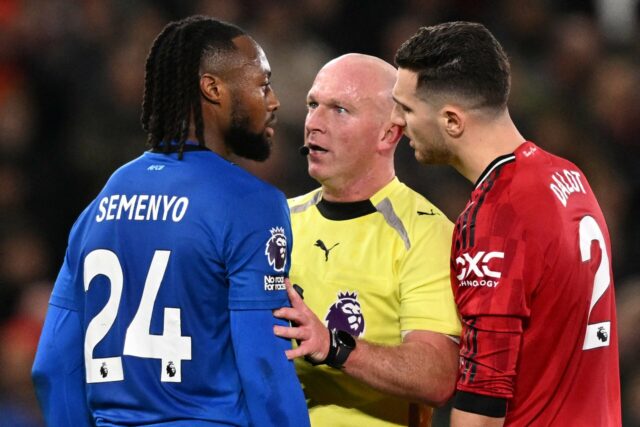 Mark Clattenburg compartilha a opinião sobre se Antoine Semenyo deveria Manchester United x Bournemouth - Premier League