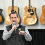 Matt Van Epps mantém assento no Partido Republicano sobre Aftyn Behn, apesar dos ganhos dos democratas