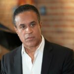 Maurice DuBois sairá do 'CBS Evening News' após a saída do co-âncora John Dickerson