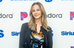 Meghan King compartilha postagem sobre como navegar em um ‘ano difícil’ após o drama da custódia Meghan King, do RHOC, compartilha postagem sobre 'direitos humanos' em meio ao drama da custódia