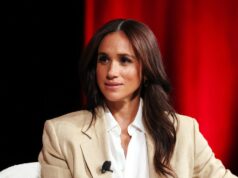 Meghan Markle culpa o tablóide pelo atraso no contato com o pai afastado após amputação da perna Meghan Markle culpa o tablóide pelo atraso no contato com o pai afastado após amputação da perna