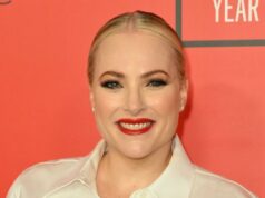 Meghan McCain bate palmas depois de ser chamada de ‘gorda’ no programa de Tucker Carlson Cronograma do relacionamento de Meghan McCain e Ben Domenechs
