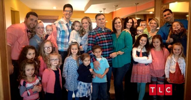 Membro da família de 'Meet the Putmans' ainda hospitalizado 75 Induzidos ao Hall da Fama do Hollywood Bowl de 2006