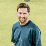 `Memórias no meio da loucura`: Dipendu e Nabi ganham camisas autografadas