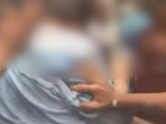 Menino de escola particular supostamente atraído, humilhado e agredido na tradição do túnel humano A mãe angustiada de um estudante do Scots College de 17 anos descreveu como seu filho foi supostamente atraído para um parque e forçado a andar por um túnel humano enquanto era agredido em um