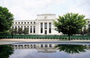 Mercado de ações hoje: Dow, S&P 500, futuros do Nasdaq estáveis com Wall Street aguardando o esperado corte da taxa do Fed Mercado de ações hoje: Dow, S&P 500, futuros do Nasdaq estáveis com Wall Street aguardando o esperado corte da taxa do Fed