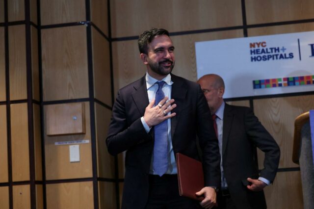 Michael Goodwin: Relembrando dois ex-prefeitos de Nova York que desencadearam Michael Goodwin: Relembrando dois ex-prefeitos de Nova York que desencadearam grandes crises - quando o inexperiente Mamdani entra na Prefeitura