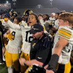 Monday Morning Lights: 'Fizemos questão de vir aqui, representar Oakland e homenagear o técnico Beam'