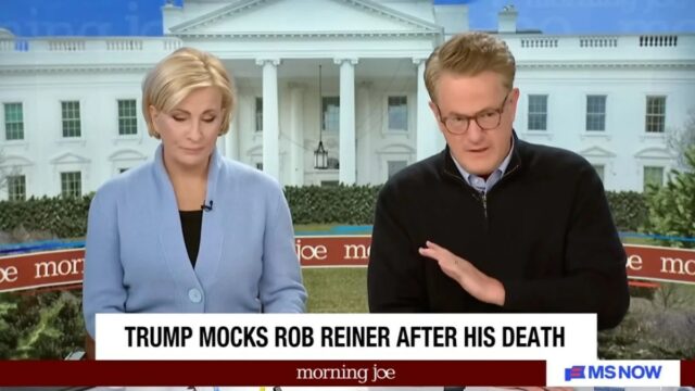 'Morning Joe' diz que todos, menos Trump, estão mostrando humanidade 'Morning Joe' diz que todos, menos Trump, estão mostrando humanidade para Rob Reiner: 'Há depravação nisso' | Vídeo